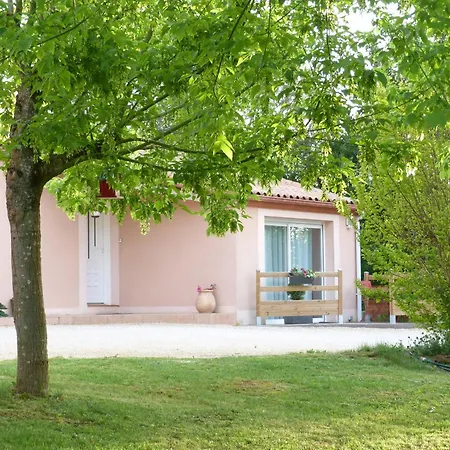 La Aux Oiseaux Oda ve Kahvaltı 3*